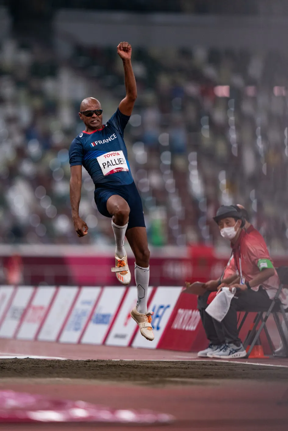 Ronan Pallier lors de la finale du saut en longueur T11 des Jeux Paralympiques de Tokyo 2020