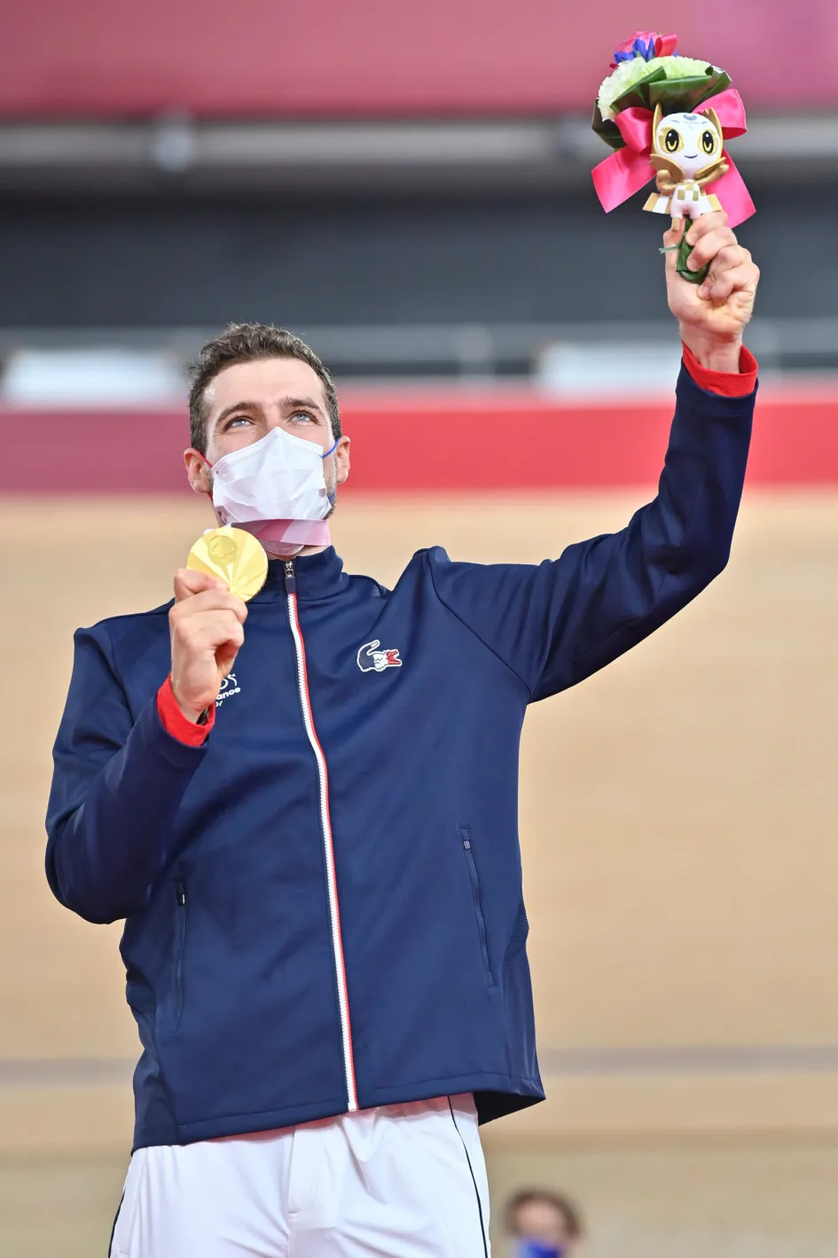 Dorian Foulon sur le podium lors des Jeux Paralympiques de Tokyo 2020