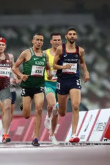 Rédouane Hennouni Bouzidi lors de la finale du 1500m T38 des Jeux Paralympiques de Tokyo 2020