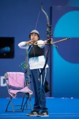 Aziza Benhami, para tir à l'arc, aux Jeux Paralympiques de Paris 2024