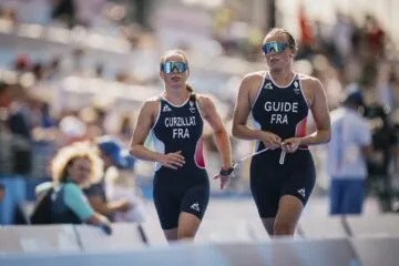 Annouck Curzillat et Julie Marano, para triathlon, aux Jeux Paralympiques de Paris 2024